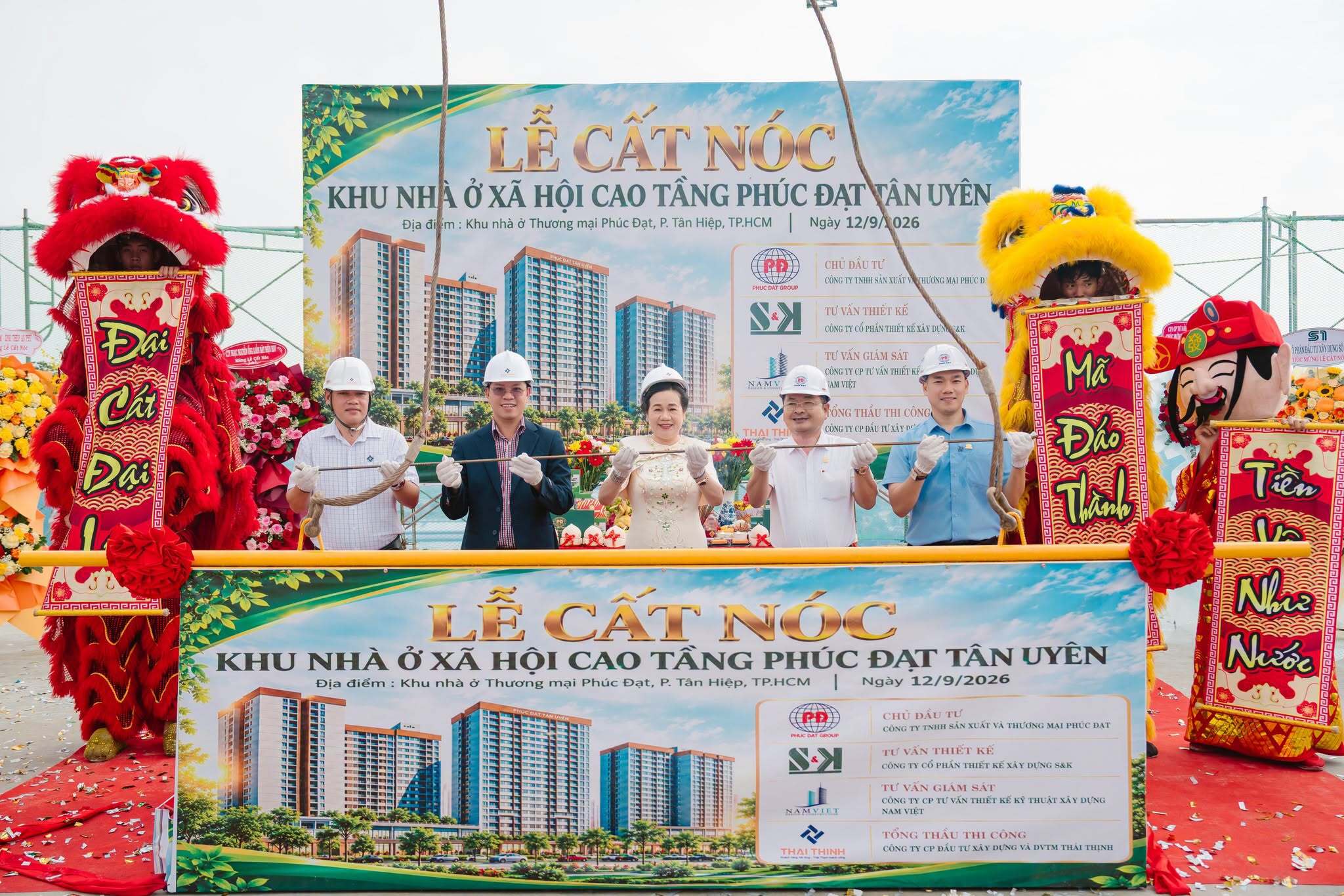 LỄ CẤT NÓC DỰ ÁN KHU NHÀ Ở XÃ HỘI CAO TẦNG PHÚC ĐẠT – TÂN UYÊN: DẤU MỐC MỚI TRÊN HÀNH TRÌNH HOÀN THIỆN CÔNG TRÌNH VÌ CỘNG ĐỒNG